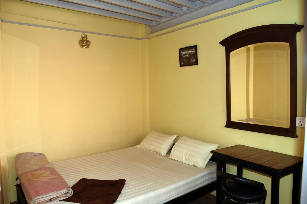 Beehive Hostel Kathmandu Ngoại thất bức ảnh