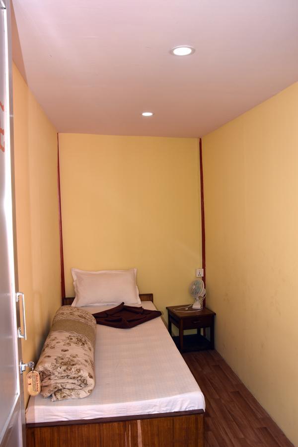 Beehive Hostel Kathmandu Ngoại thất bức ảnh