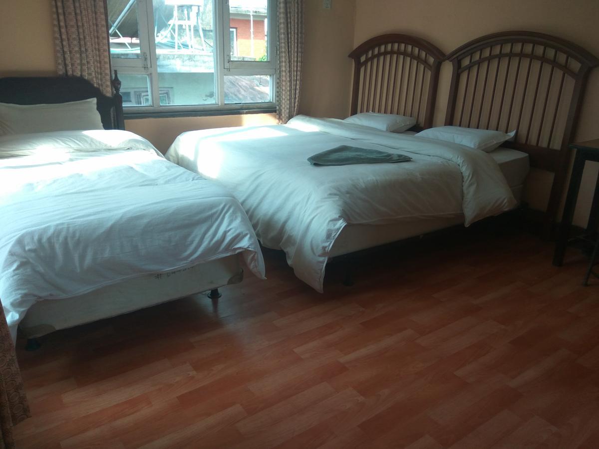 Beehive Hostel Kathmandu Ngoại thất bức ảnh