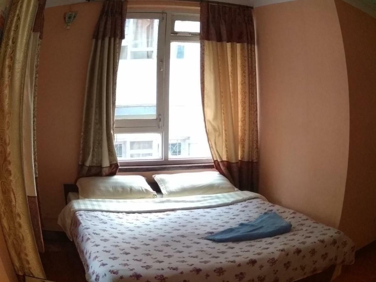 Beehive Hostel Kathmandu Ngoại thất bức ảnh