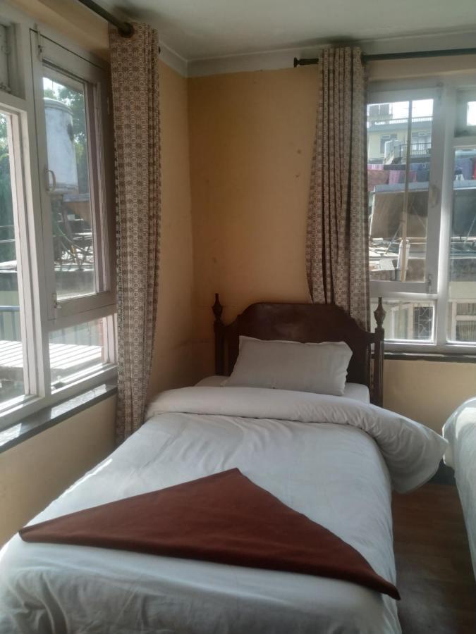 Beehive Hostel Kathmandu Ngoại thất bức ảnh