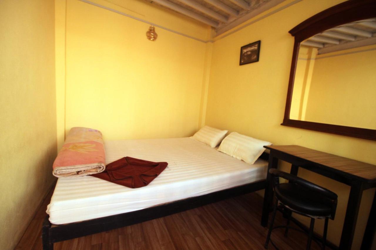 Beehive Hostel Kathmandu Ngoại thất bức ảnh
